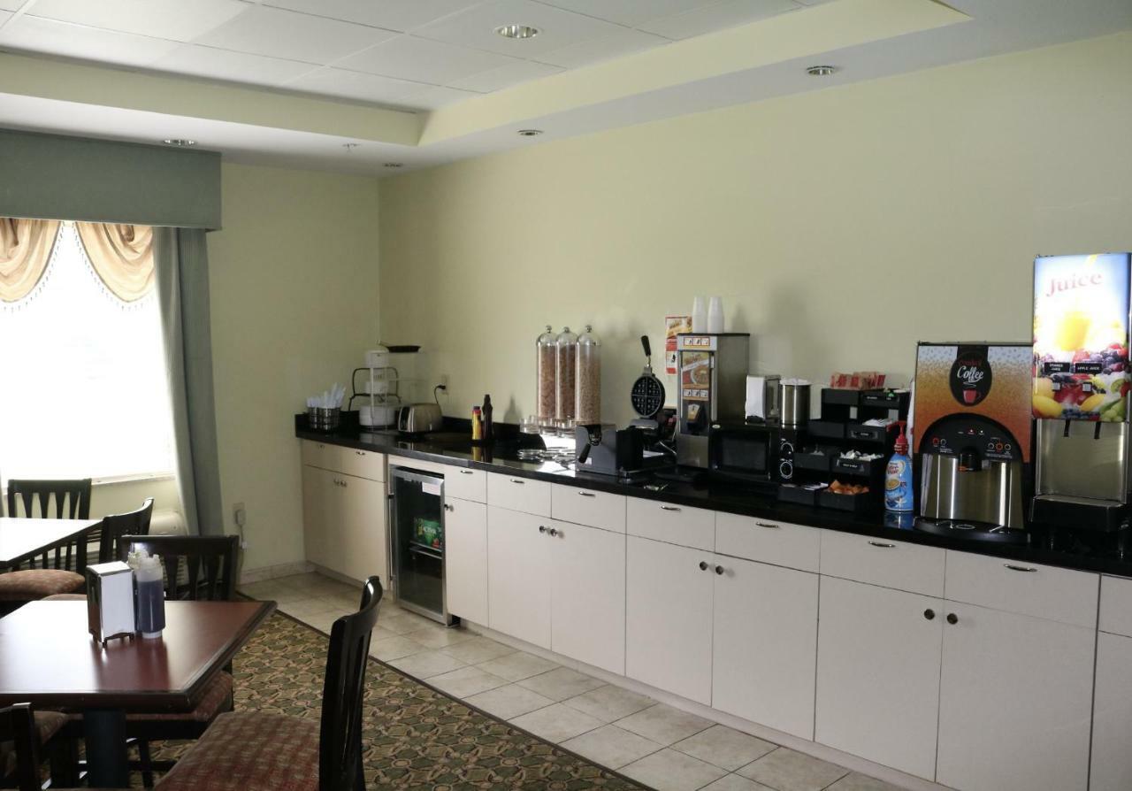 Ambassador Inn & Suites Таскалуса Екстер'єр фото
